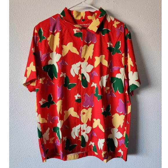 Outdoor Voices SolarCool Camp Collar Recreation Short Sleeve Button Down Shirt - Picture 2 of 9